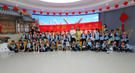傳承中華文化 感悟非遺麥稈畫(huà)魅力——合肥市桂花園學(xué)校麥趣工坊組織學(xué)生參觀蜀山文化館，組織文化藝術(shù)交流活動(dòng)